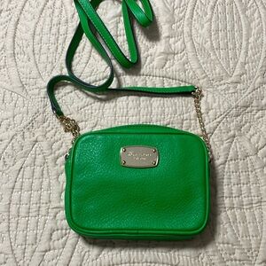 Michael Kors jet set crossbody